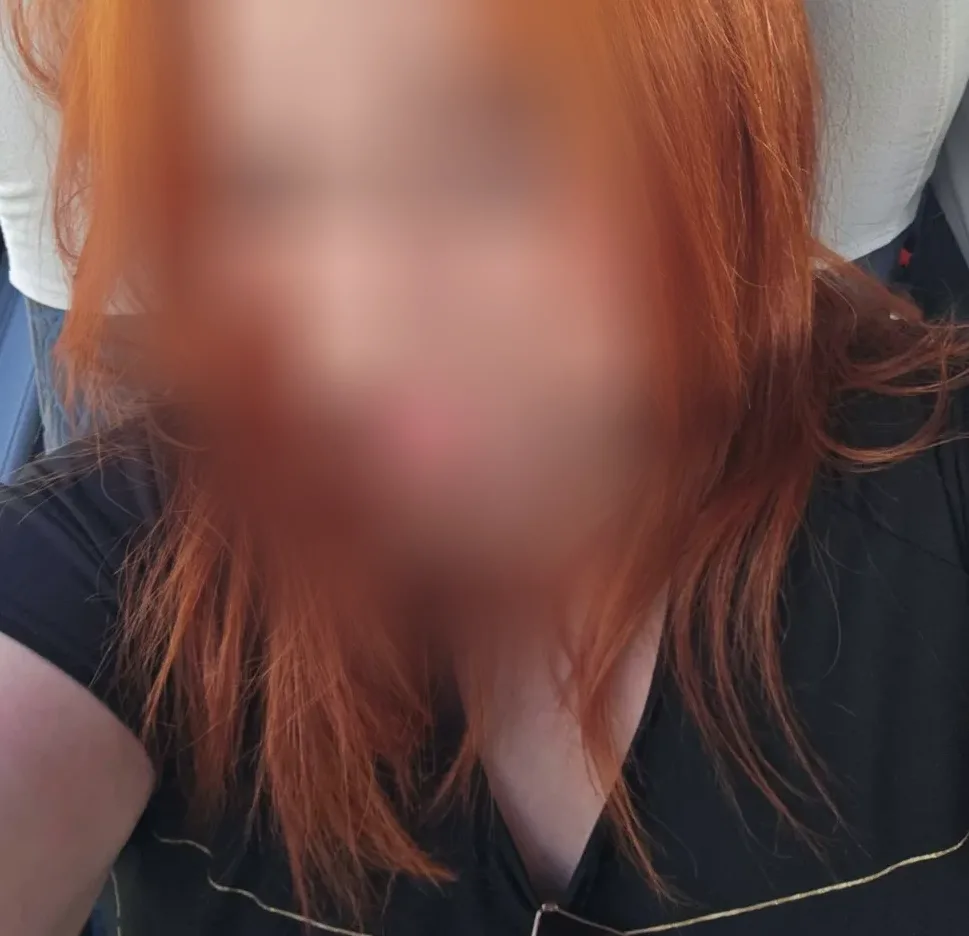 Emily, 25