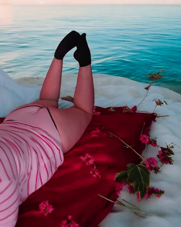 Marie, 28