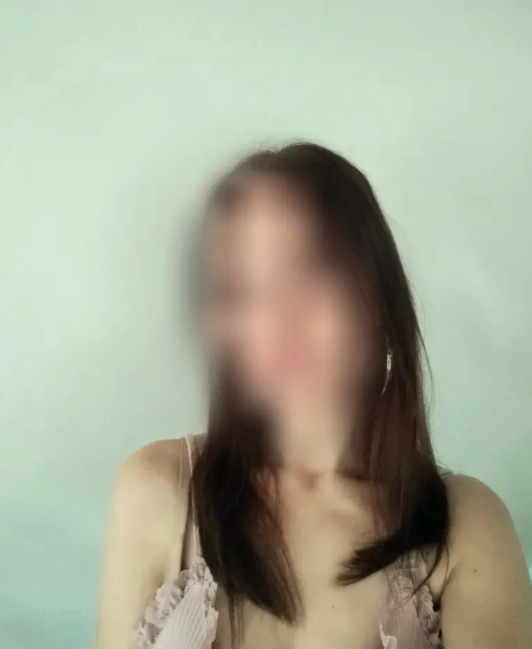 Selin, 27